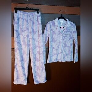 Like New Adonna Gorgeous XS Purple Soft & Warm Paisley long Sleeve Pajama Set